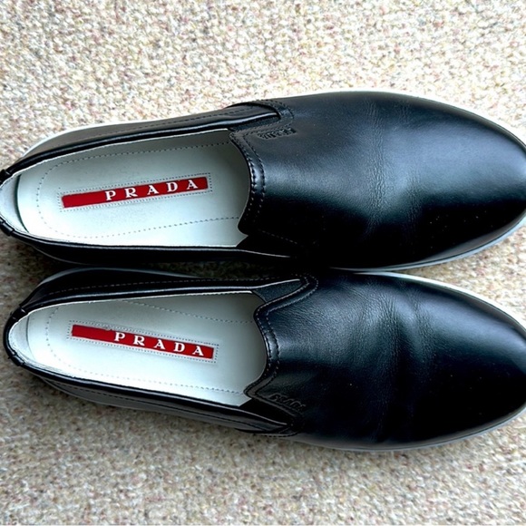 PRADA Black Leather Slip-on Shoes with White Soles Sz 40 US fits between 9-9.5. - Picture 4 of 6